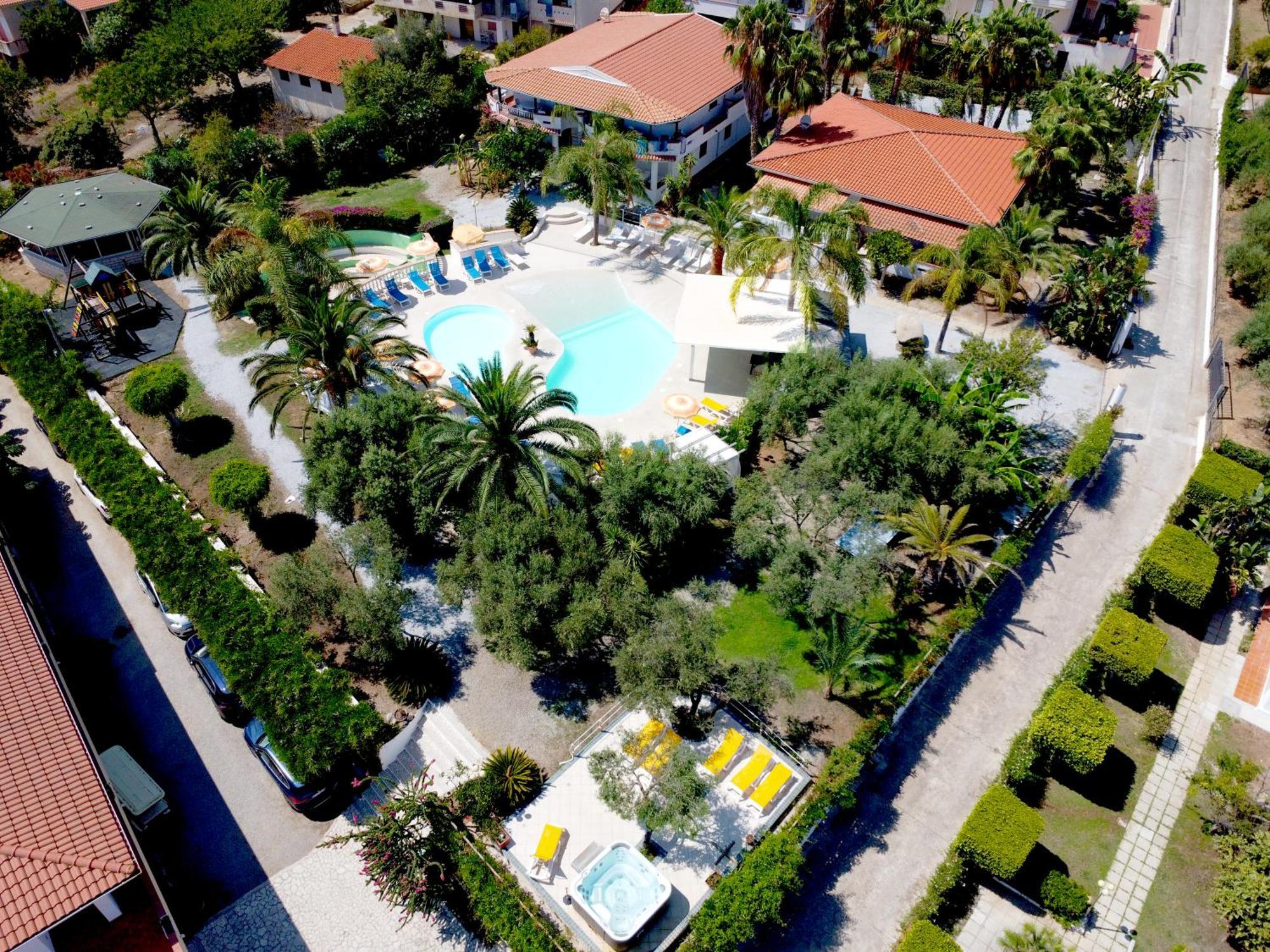 Villaggio Costa Real 카포바티카노 외부 사진
